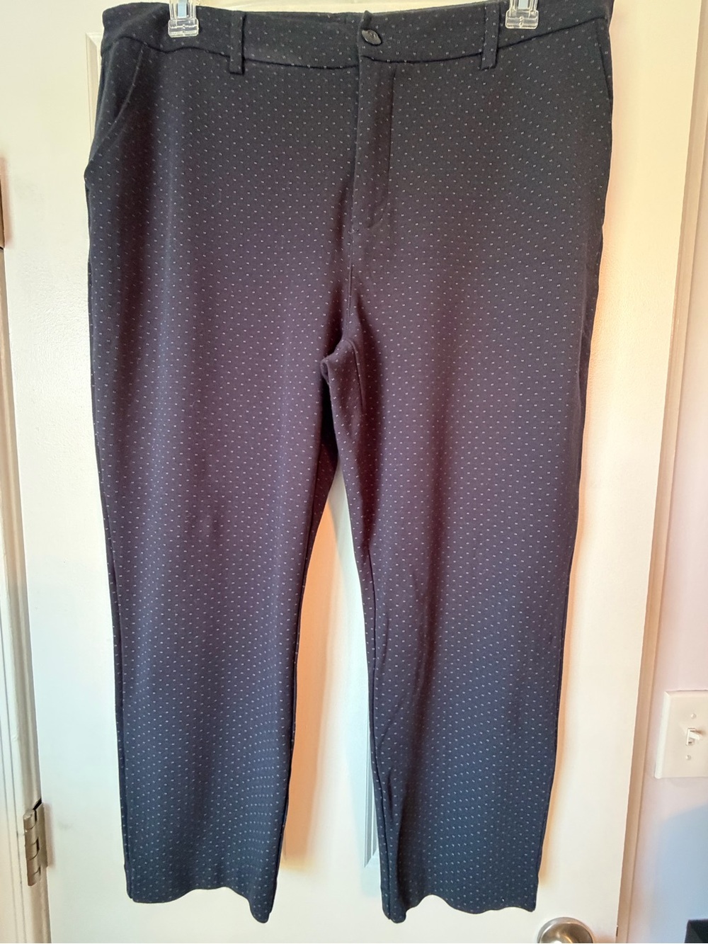 CAbi Navy Microdot Straight-Leg Cropped Dress Pants